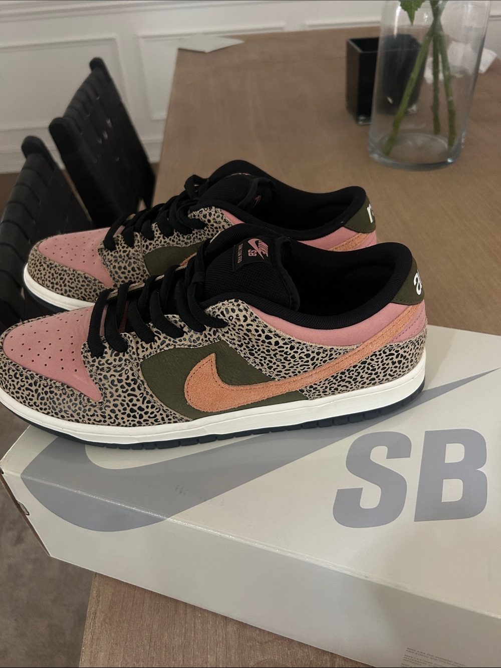 Nike SB Dunk Low Pink Olive Cheetah Safari